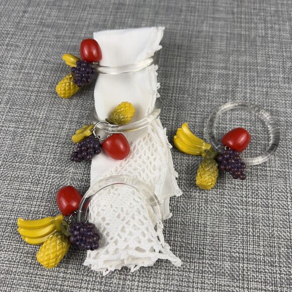 Dangling Fruit Napkin Rings Set Of‎ 4 Banana Pineapple Apple Grapes Grannycore - Picture 4 of 6
